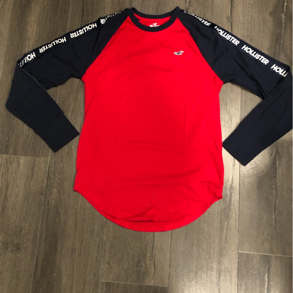 Hollister Long Sleeve Shirt